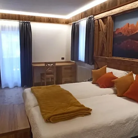 Sole 3* Fiera Di Primiero